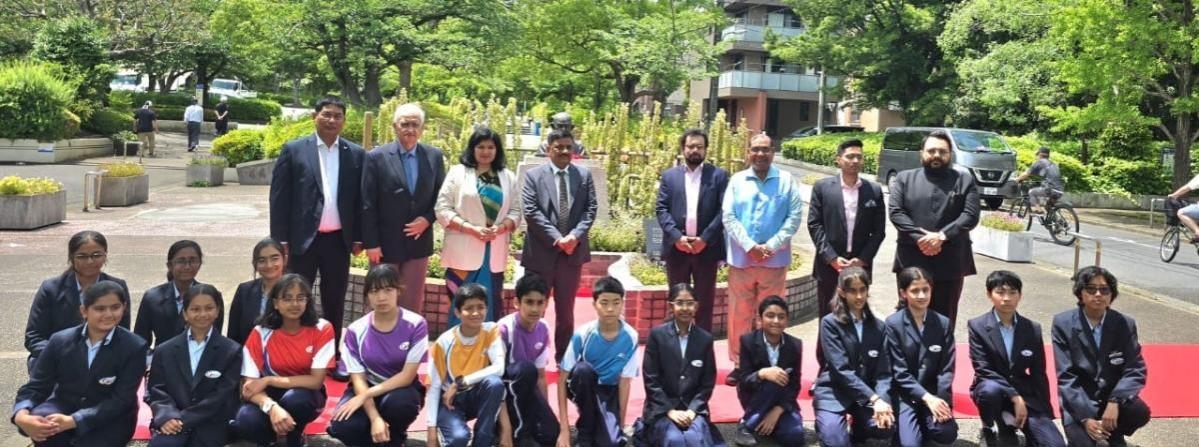 All-party delegation pays floral tributes to Mahatma Gandhi in Tokyo All-party delegation pays floral tributes to Mahatma Gandhi in Tokyo