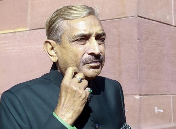 Less knowledge is dangerous: Pramod Tiwari slams BJP's Nishikant Dubey Less knowledge is dangerous: Pramod Tiwari slams BJP's Nishikant Dubey