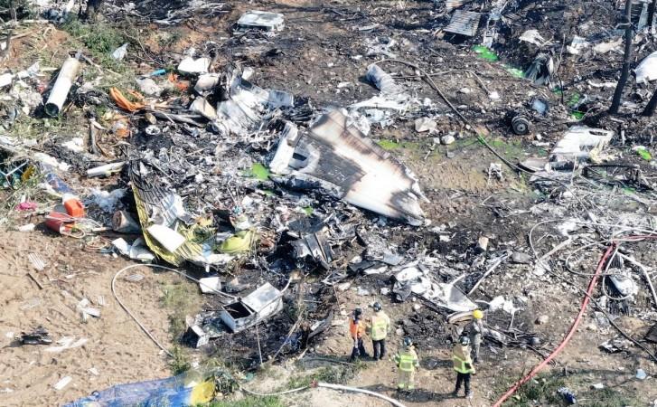 South Korea: All four Navy officers aboard patrol aircraft killed after crash in Pohang South Korea: All four Navy officers aboard patrol aircraft killed after crash in Pohang