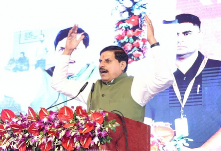 Rahul Gandhi must apologise to PM Modi: MP CM on 'surrender' remarks Rahul Gandhi must apologise to PM Modi: MP CM on 'surrender' remarks