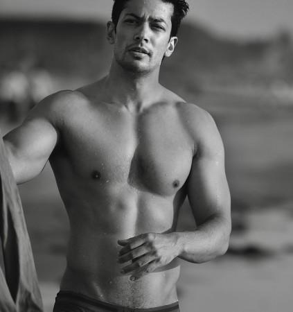 'She asked me out, I broke up with her': Deepika Padukone's ex-BF Muzammil Ibrahim claims he dated her for 2 years 'She asked me out, I broke up with her': Deepika Padukone's ex-BF Muzammil Ibrahim claims he dated her for 2 years