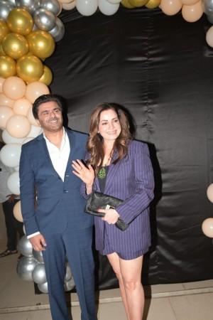 neelam kothari and Sameer soni neelam kothari and Sameer soni