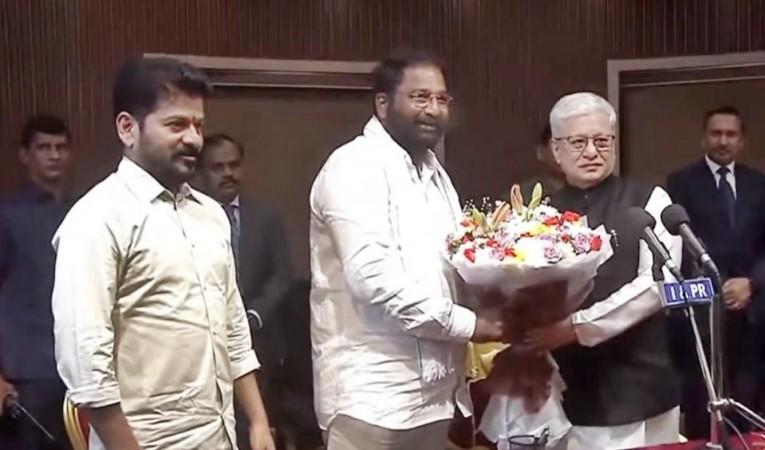 Telangana CM expands cabinet, three ministers sworn-in Telangana CM expands cabinet, three ministers sworn-in