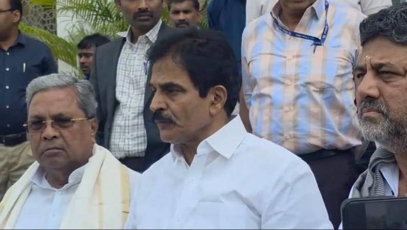 Cong high command backs K'taka leadership on stampede enquiry Cong high command backs K'taka leadership on stampede enquiry