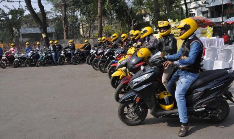 Ride-sharing platforms' entry in food delivery poses early jitters to Zomato, Swiggy Ride-sharing platforms' entry in food delivery poses early jitters to Zomato, Swiggy