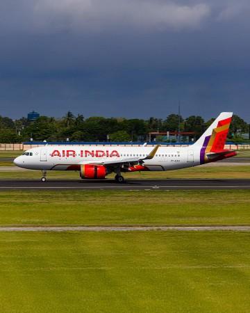 Air India cancels Delhi-Paris flight due to an 'issue' Air India cancels Delhi-Paris flight due to an 'issue'