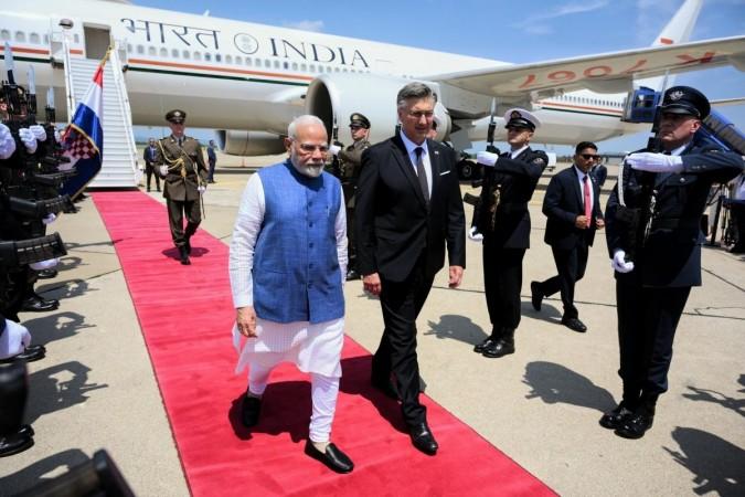 PM Modi arrives in Zagreb on first-ever visit by Indian Prime Minister to Croatia PM Modi arrives in Zagreb on first-ever visit by Indian Prime Minister to Croatia