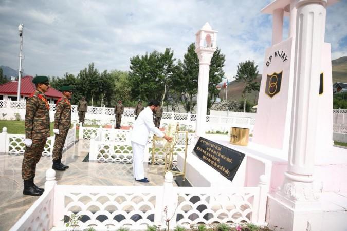 Maharashtra Deputy Chief Minister Eknath Shinde paying tributes to martyrs at Kargil War Memorial Eknath Shinde