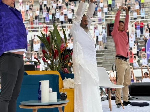 Gurudev's role in Colombia's peace: A decade of impact Gurudev's role in Colombia's peace: A decade of impact