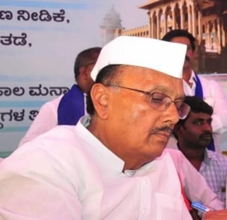 Complaint filed with K'taka Governor seeking probe into Congress MLA's housing scam statement Complaint filed with K'taka Governor seeking probe into Congress MLA's housing scam statement