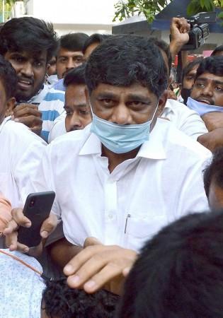 Let's see what they do, says D.K. Suresh ahead of appearance before ED in Aishwarya Gowda case Let's see what they do, says D.K. Suresh ahead of appearance before ED in Aishwarya Gowda case