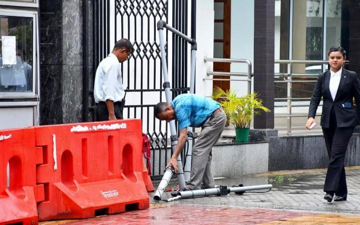 Gujarat High Court receives bomb threat Gujarat High Court receives bomb threat