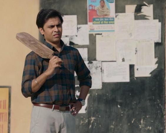 Panchayat 4 review: Sachiv Ji–Rinki's romance blooms amid Manju Devi vs Kranti Devi Phulera's Political showdown Panchayat 4 review: Sachiv Ji–Rinki's romance blooms amid Manju Devi vs Kranti Devi Phulera's Political showdown