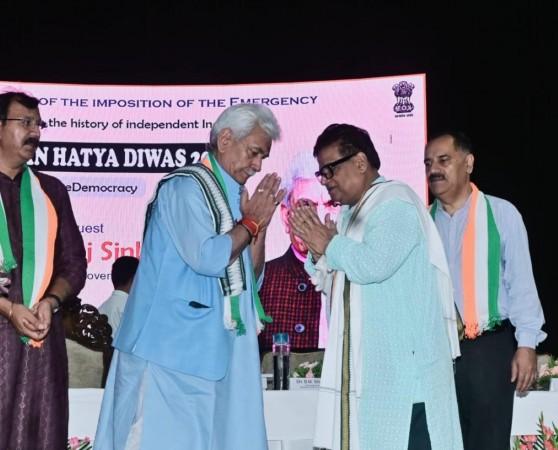 J&K LG Manoj Sinha with veteran BJP leader Chander Mohan Sharma who was jailed during emergency. LG Manoj Sinha