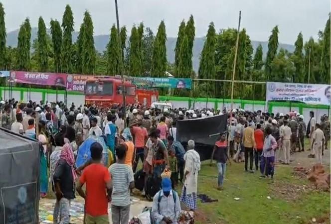 British rule replayed: BJP slams police crackdown on tribals on 'Hool Diwas' in Jharkhand British rule replayed: BJP slams police crackdown on tribals on 'Hool Diwas' in Jharkhand