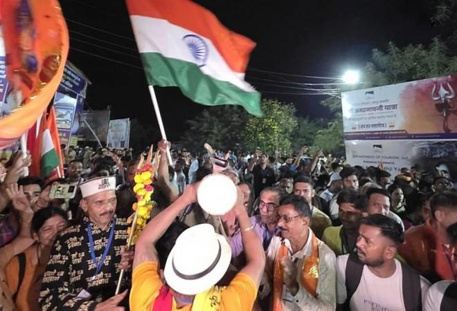 First batch of Amarnath Yatra 2025 leaving from Bhagwati Nagar base camp on early Wednesday morning Amarnath Yatraa