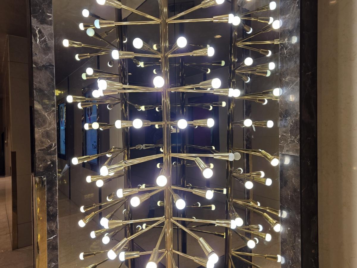 Shot on Samsung Galaxy S25 Edge Shot on Samsung Galaxy S25 Edge