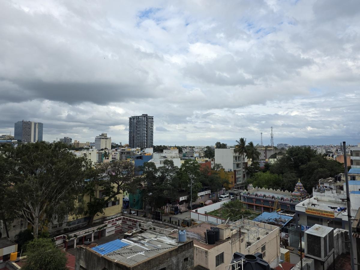 Shot on Samsung Galaxy S25 Edge Shot on Samsung Galaxy S25 Edge