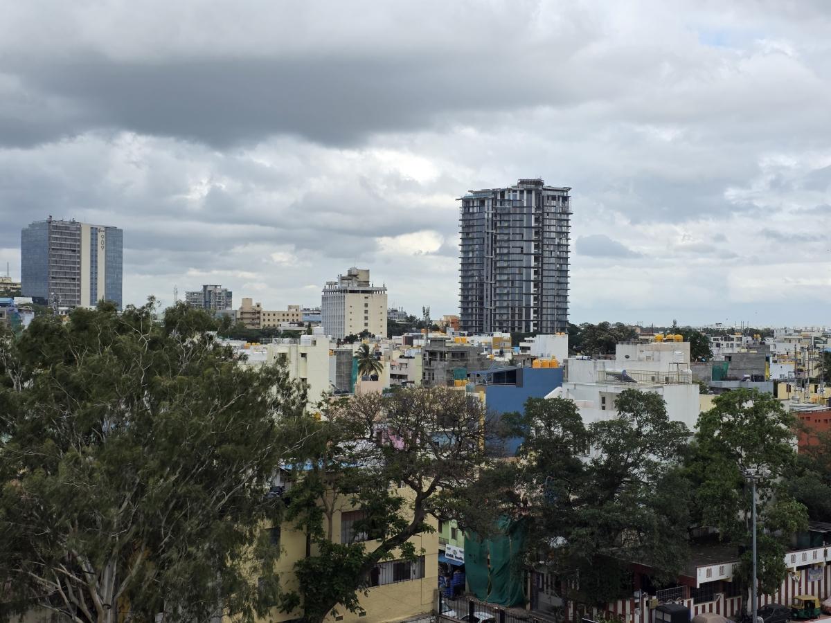 Shot on Samsung Galaxy S25 Edge Shot on Samsung Galaxy S25 Edge