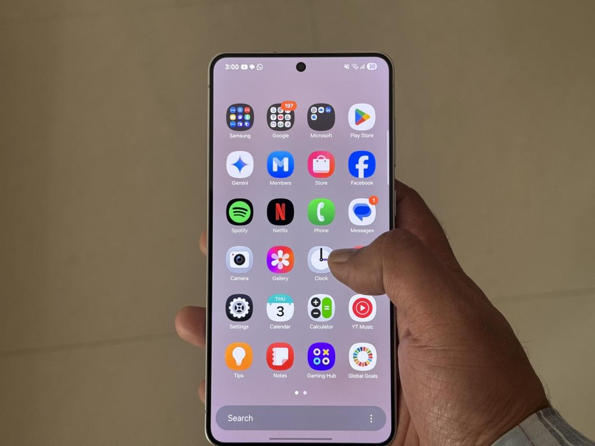 Samsung Galaxy S25 Edge review Samsung Galaxy S25 Edge review