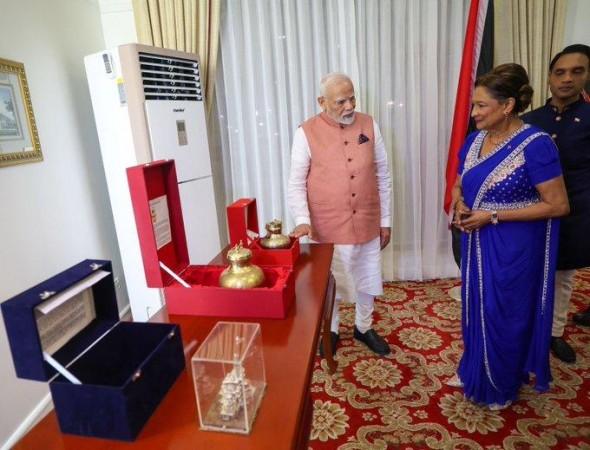 PM Modi presents Ram Mandir replica, holy water from Saryu river to Trinidad & Tobago PM