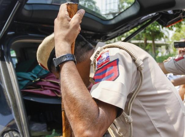 Delhi Police Uncover Major iPhone Theft Syndicate Delhi Police Uncover Major iPhone Theft Syndicate