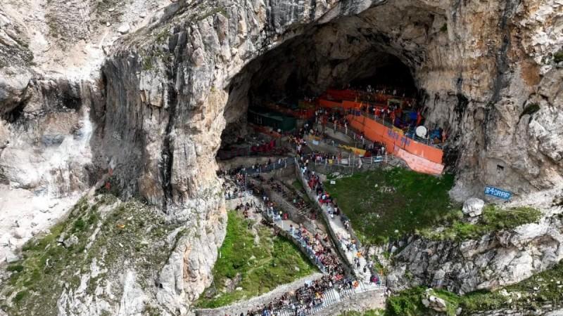 A view of devotees at the holy shrine of Amarnath Amarnath cave