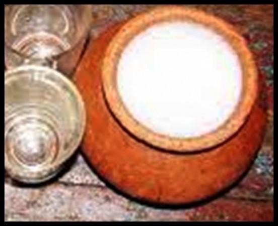 One dead, 17 taken ill after consuming adulterated toddy in Hyderabad One dead, 17 taken ill after consuming adulterated toddy in Hyderabad