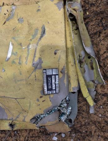 Indian Air Force jet crashes in Churu, Rajasthan; pilot dead ;See horrifying visuals Indian Air Force jet crashes in Churu, Rajasthan; pilot dead ;See horrifying visuals