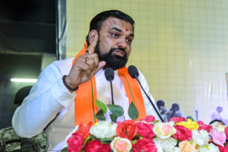 'Rahul Gandhi came for picnic, not state's problems': BJP on Bihar Bandh protest 'Rahul Gandhi came for picnic, not state's problems': BJP on Bihar Bandh protest