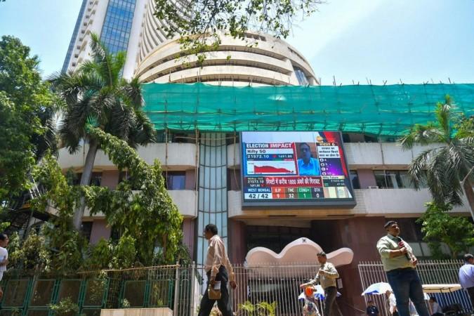 Sensex and Nifty open flat as market prepares for Q1 FY26 earnings season Sensex and Nifty open flat as market prepares for Q1 FY26 earnings season