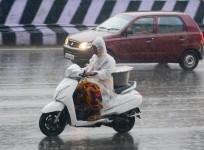 Yellow alert issued for Chennai, nearby districts today as heavy rainfall expected