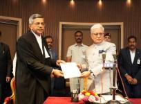 Justice Aparesh Kumar Singh to take oath as Chief Justice of Telangana HC today