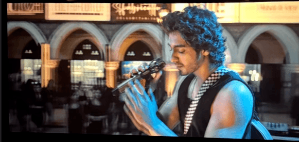 Saiyaara Frenzy: Audience dances Shirtless as Ahaan Panday sets the screen ablaze as title track plays; Netizens cry 'Paid PR promotion' Saiyaara Frenzy: Audience dances Shirtless as Ahaan Panday sets the screen ablaze as title track plays; Netizens cry 'Paid PR promotion'