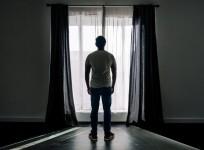 Smartphones before 13 may raise suicidal thoughts, aggression risk in youth: Study