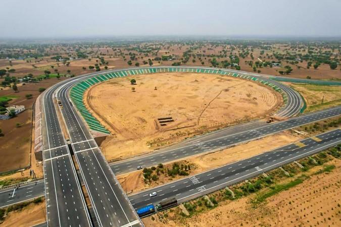 Length of India's Expressways has leaped from 93 km to 5,110 km in last 11 years: Gadkari Length of India's Expressways has leaped from 93 km to 5,110 km in last 11 years: Gadkari