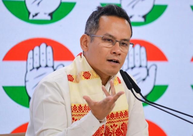 Are top officers of Indian Armed Forces on Pak's side: Gaurav Gogoi to Defence Minister Are top officers of Indian Armed Forces on Pak's side: Gaurav Gogoi to Defence Minister