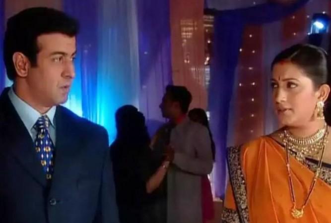 Ronit Roy, Smriti Irani in a still from Kyunki Saas Bhi Kabhi Bahu Thhi 2 Ronit Roy, Smriti Irani in a still from Kyunki Saas Bhi Kabhi Bahu Thhi 2