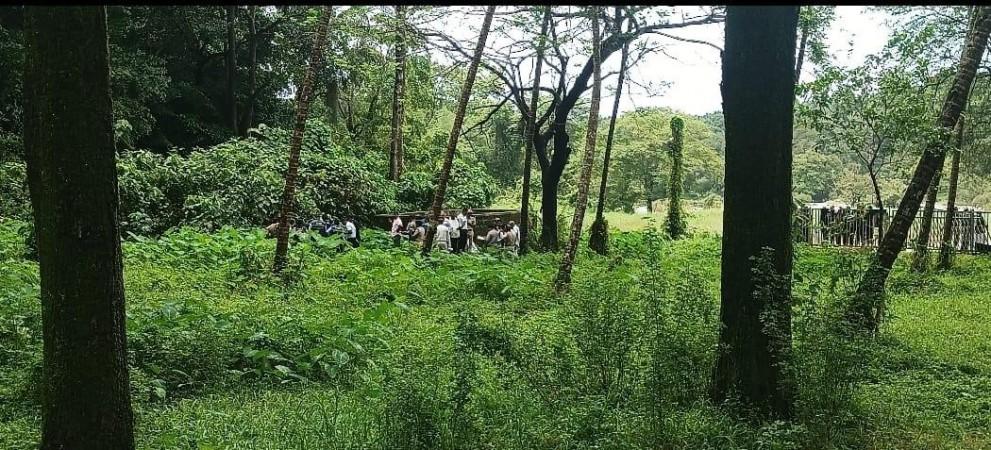 Dharmasthala mass grave case: SIT recovers bones at 6th burial site Dharmasthala mass grave case: SIT recovers bones at 6th burial site