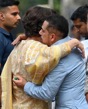 Delhi court issues notice to Robert Vadra in money laundering case; next hearing on Aug 28 Delhi court issues notice to Robert Vadra in money laundering case; next hearing on Aug 28