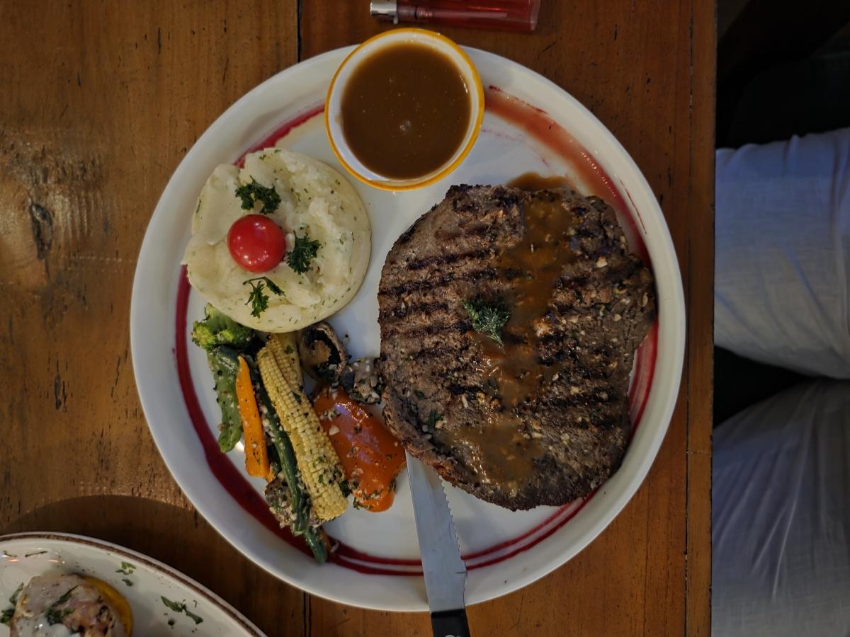 Shot on Samsung Galaxy Z Fold7 Shot on Samsung Galaxy Z Fold7