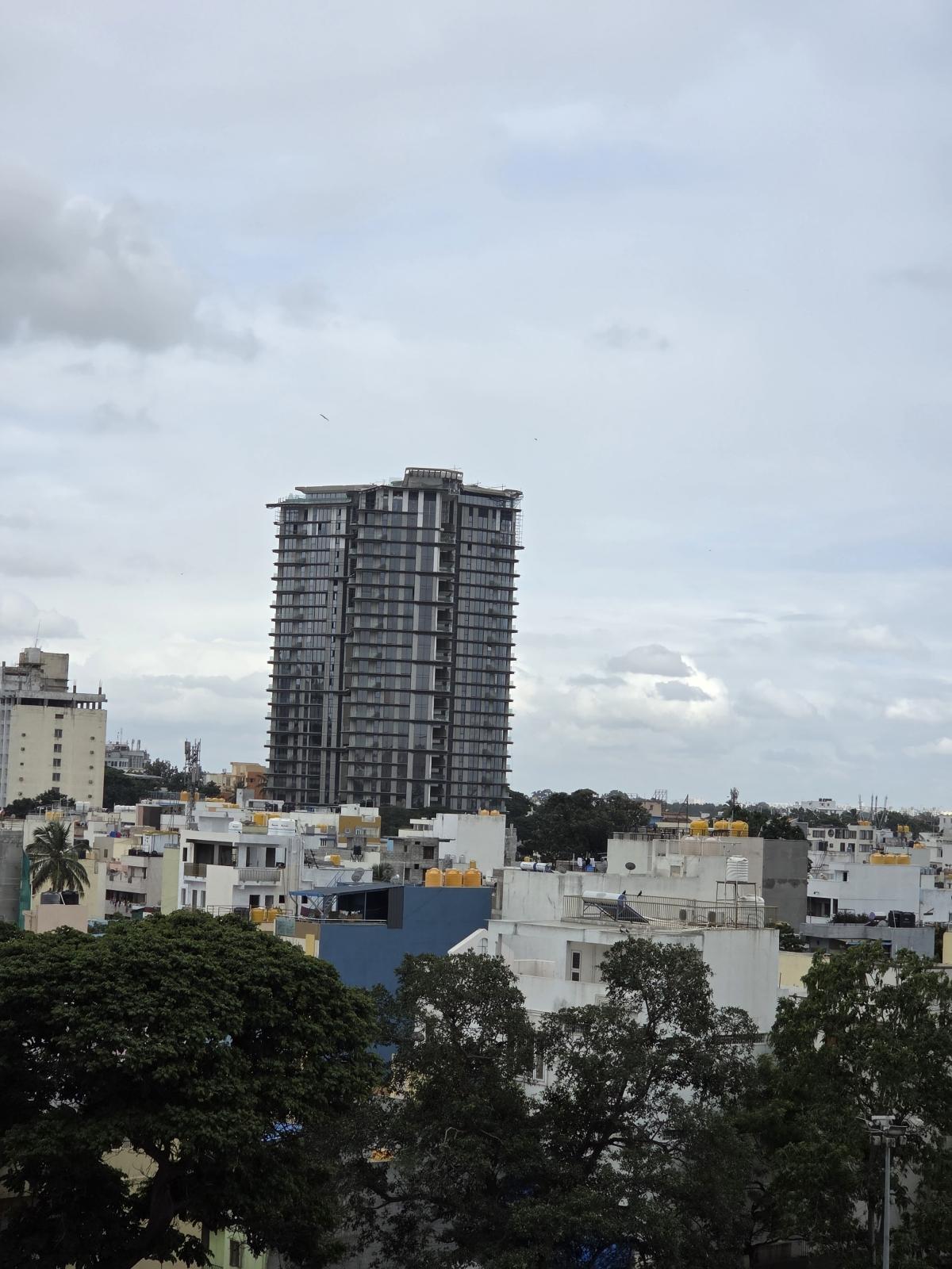 Shot on Samsung Galaxy Z Fold7: 3x Shot on Samsung Galaxy Z Fold7