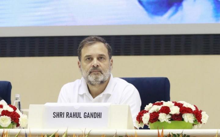 Supreme Court Criticizes Rahul Gandhi Over Army Remarks Supreme Court Criticizes Rahul Gandhi Over Army Remarks