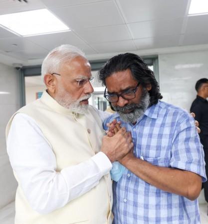 'My thoughts are with Hemant ji': PM Modi pays tribute to Shibu Soren at Ganga Ram hospital, expresses condolences to family