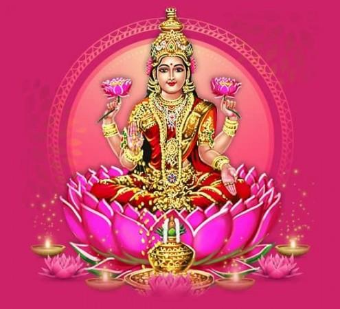 Happy Varamahalakshmi Festival 2025: Best Quotes, Messages, Wishes, Picture Greetings To Share On The Occasion Happy Varamahalakshmi Festival 2025: Best Quotes, Messages, Wishes, Picture Greetings To Share On The Occasion