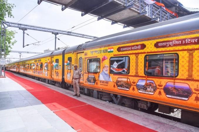 Indian Railways' Big Tech Upgrade Aims for 1 Lakh Ticket Bookings per Minute Indian Railways' Big Tech Upgrade Aims for 1 Lakh Ticket Bookings per Minute