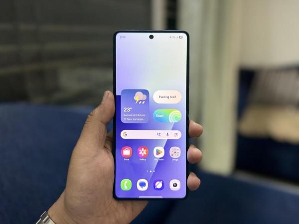 Samsung Galaxy Z Flip7 review: Proof that foldables can be fun and functional Samsung Galaxy Z Flip7 review: Proof that foldables can be fun and functional