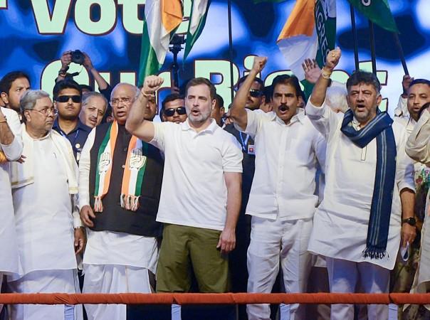 Kharge Hosts Dinner Amidst Electoral Fraud Allegations Kharge Hosts Dinner Amidst Electoral Fraud Allegations
