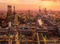 Crackdown on Russian oil exports a big setback for Reliance, shares dip