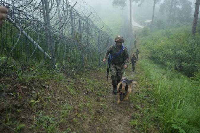 Soldiers patrolling LoC in J&K LoC